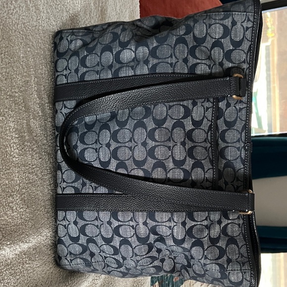 Coach Navy signature tote - Picture 2 of 6